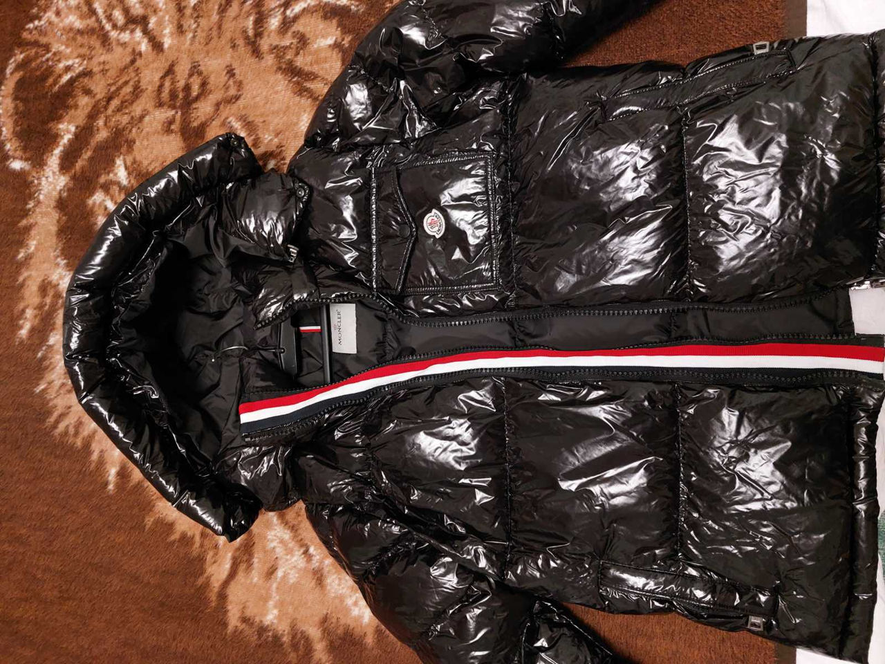 Moncler puffer jacket black foto 0