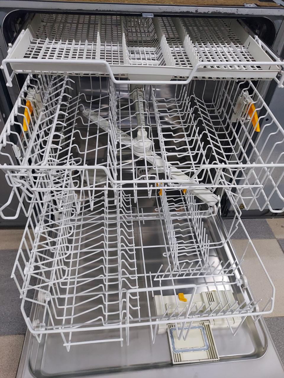 Mașina de spălat vase Miele Siemens Bosch fără parcurs pe Moldova фото 5