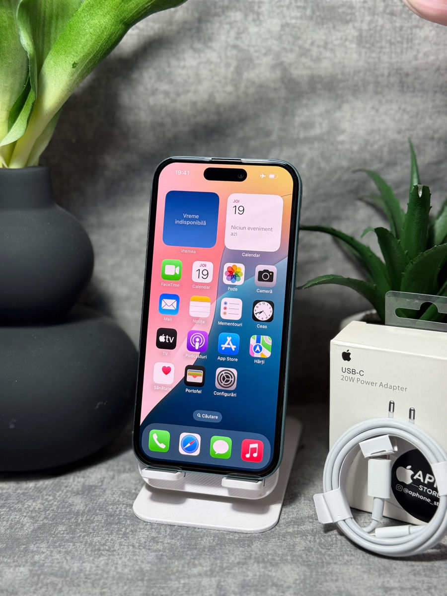 iPhone 16 128 Gb фото 2