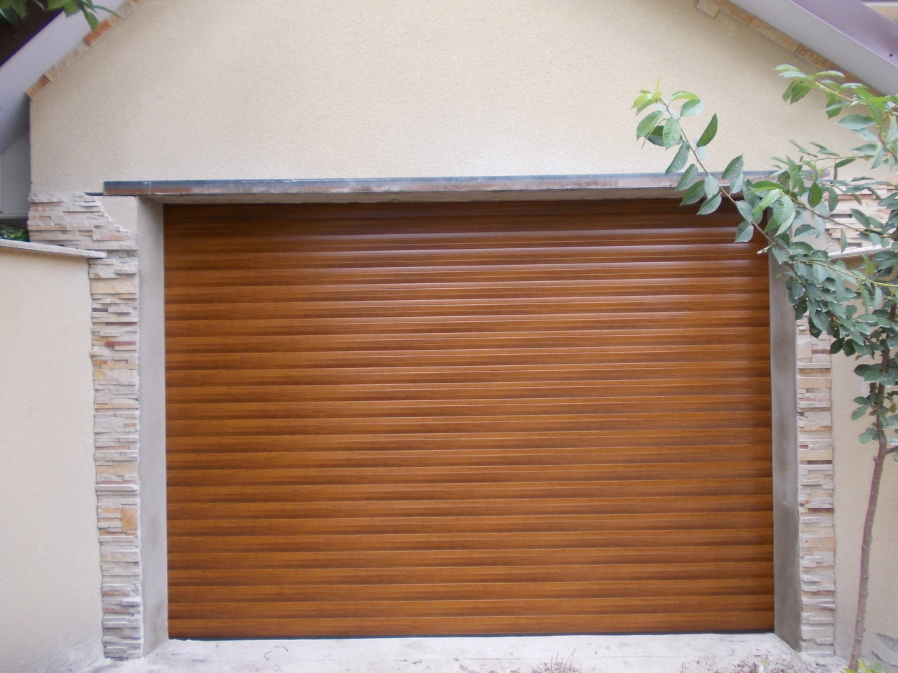 Rolete pentru ferestre automate, mecanice foto 1