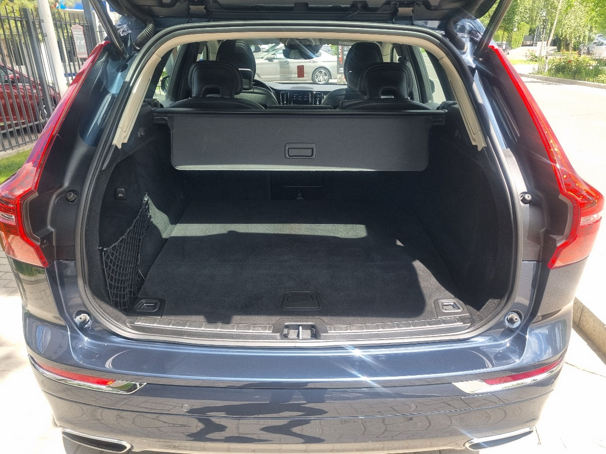 Volvo XC60 2019 photo 18