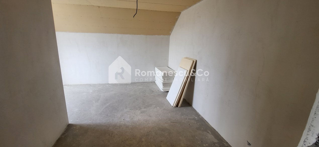 Vanzare casa în satul Bălăbănești, 128 mp+ 17 ari. foto 9