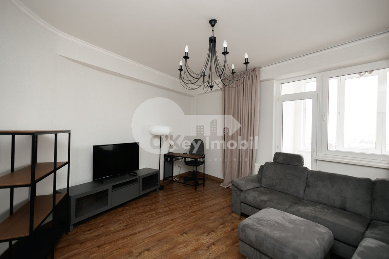 Apartament cu 4 camere, 130 m², Telecentru, Chișinău foto 3