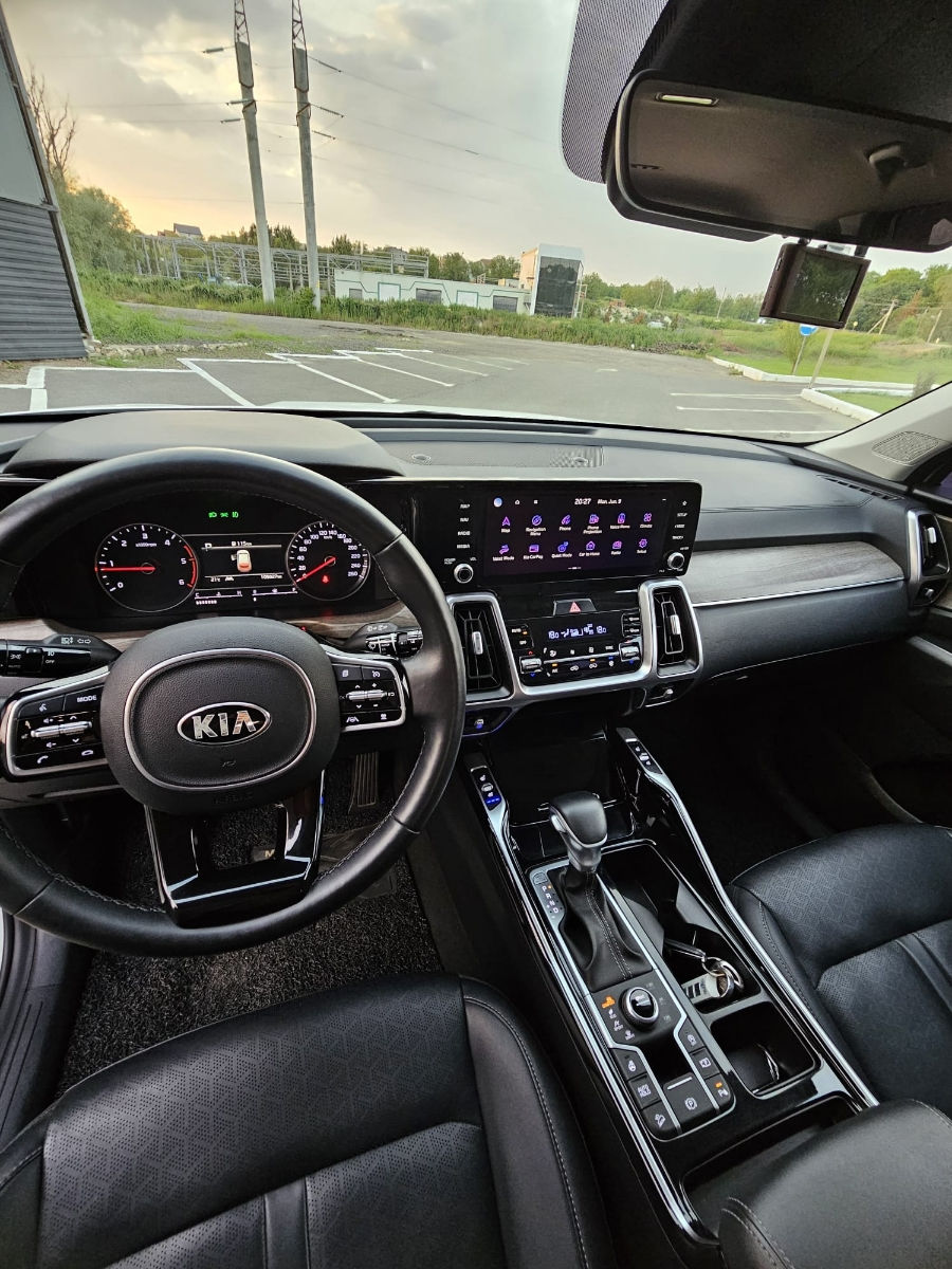 KIA Sorento фото 8