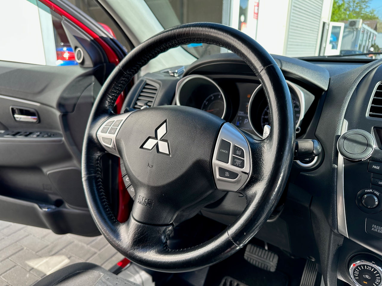 Mitsubishi ASX foto 12