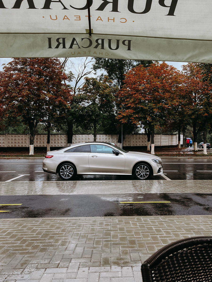 Mercedes E-Class Coupe foto 3