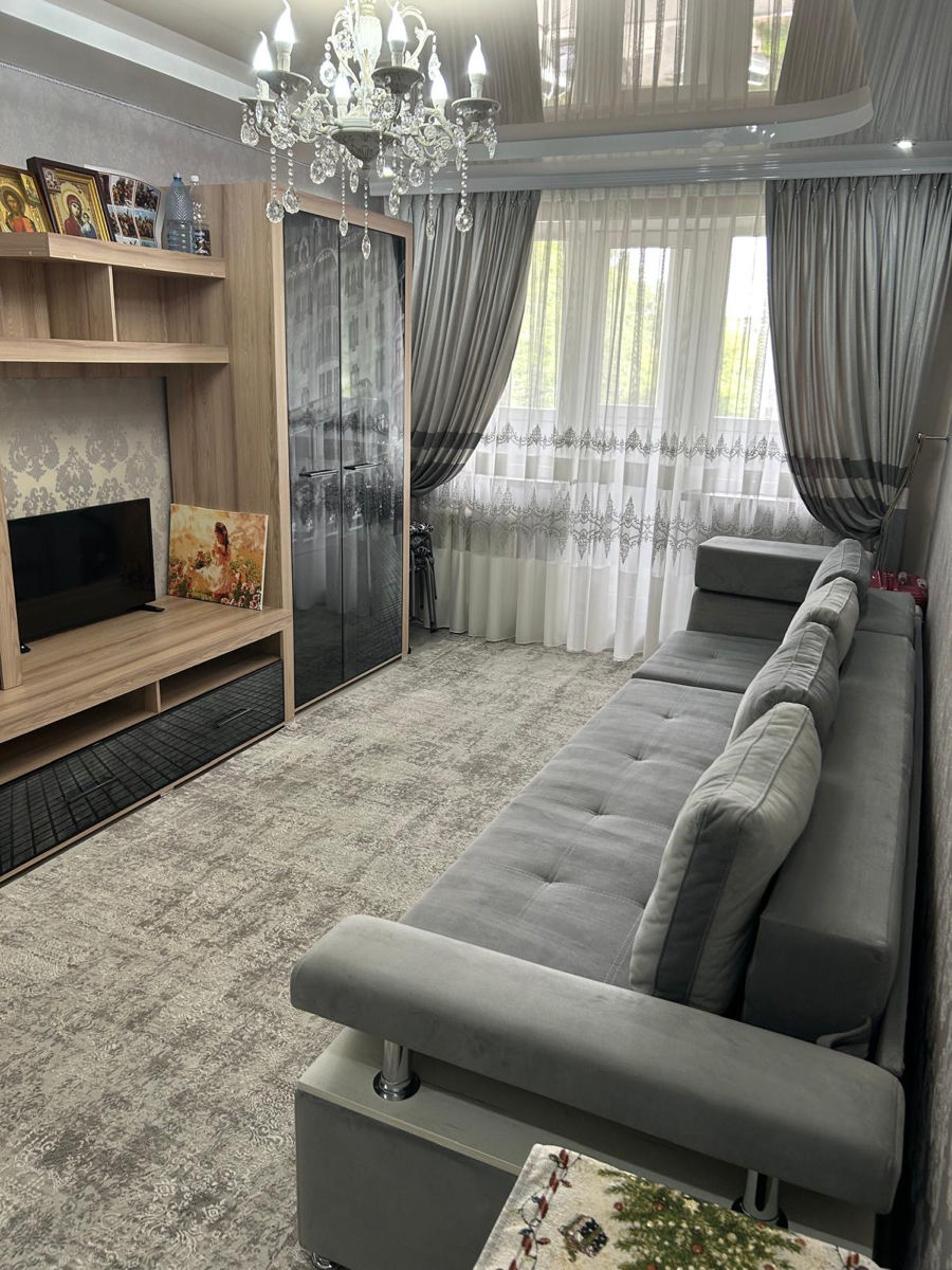 Apartament cu 2 camere,  9 cartier,  Bălți,  Bălți mun. foto 1