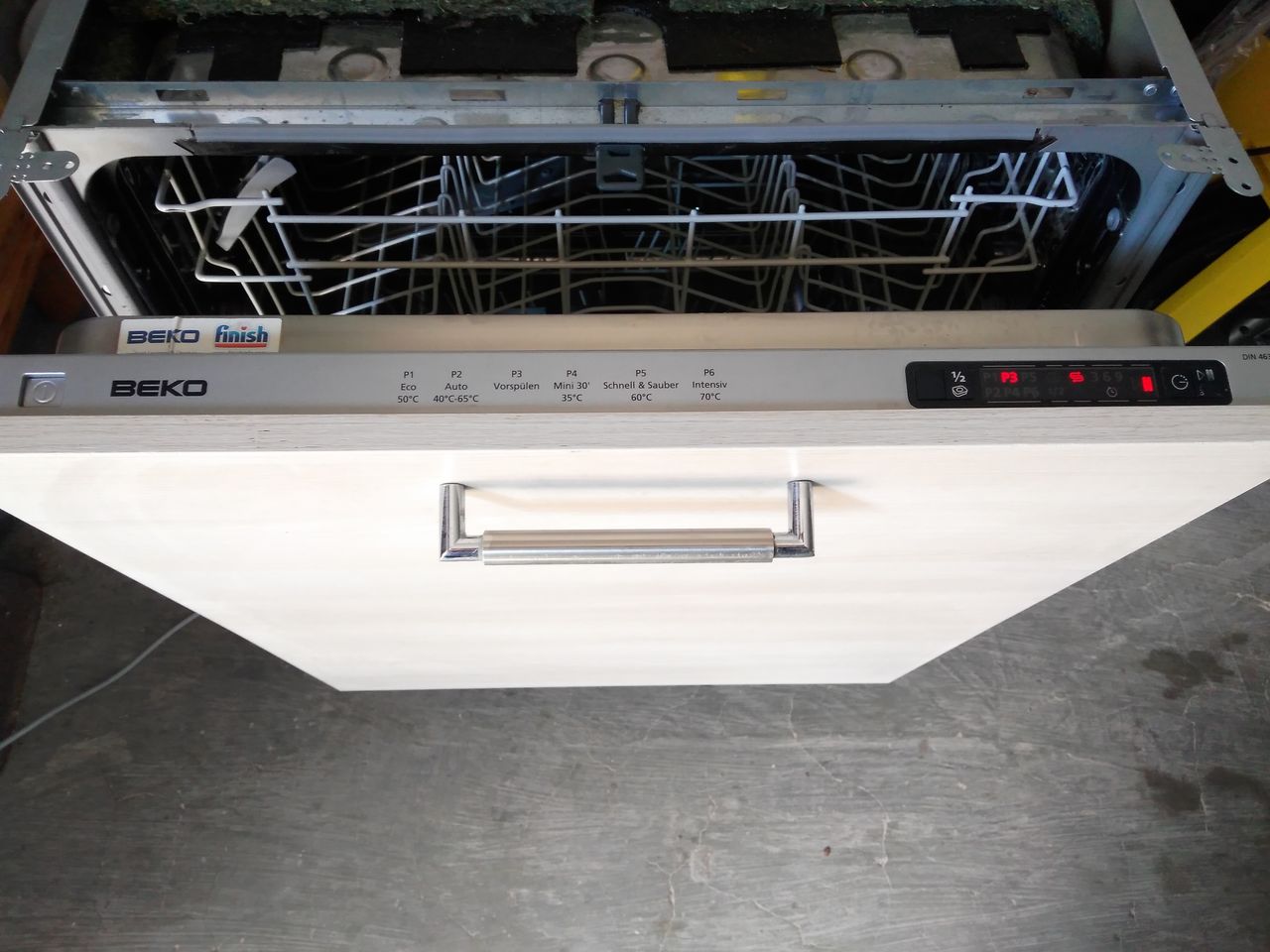 посудомойка BEKO - 60 см, полностью встраиваемая