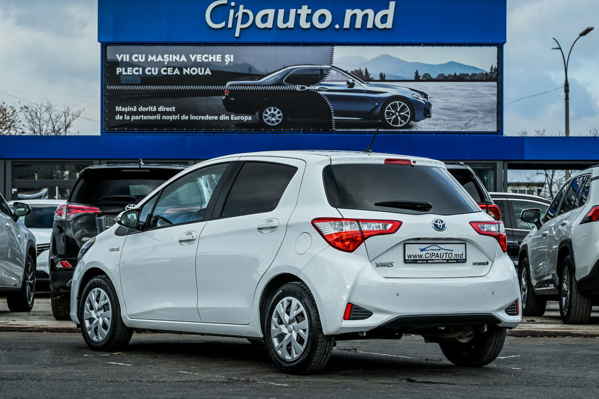 Toyota Yaris foto 1