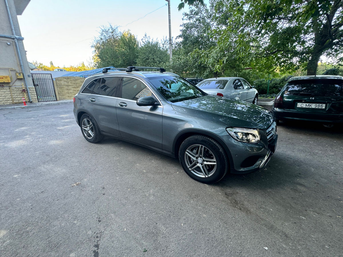 Mercedes GLC foto 1