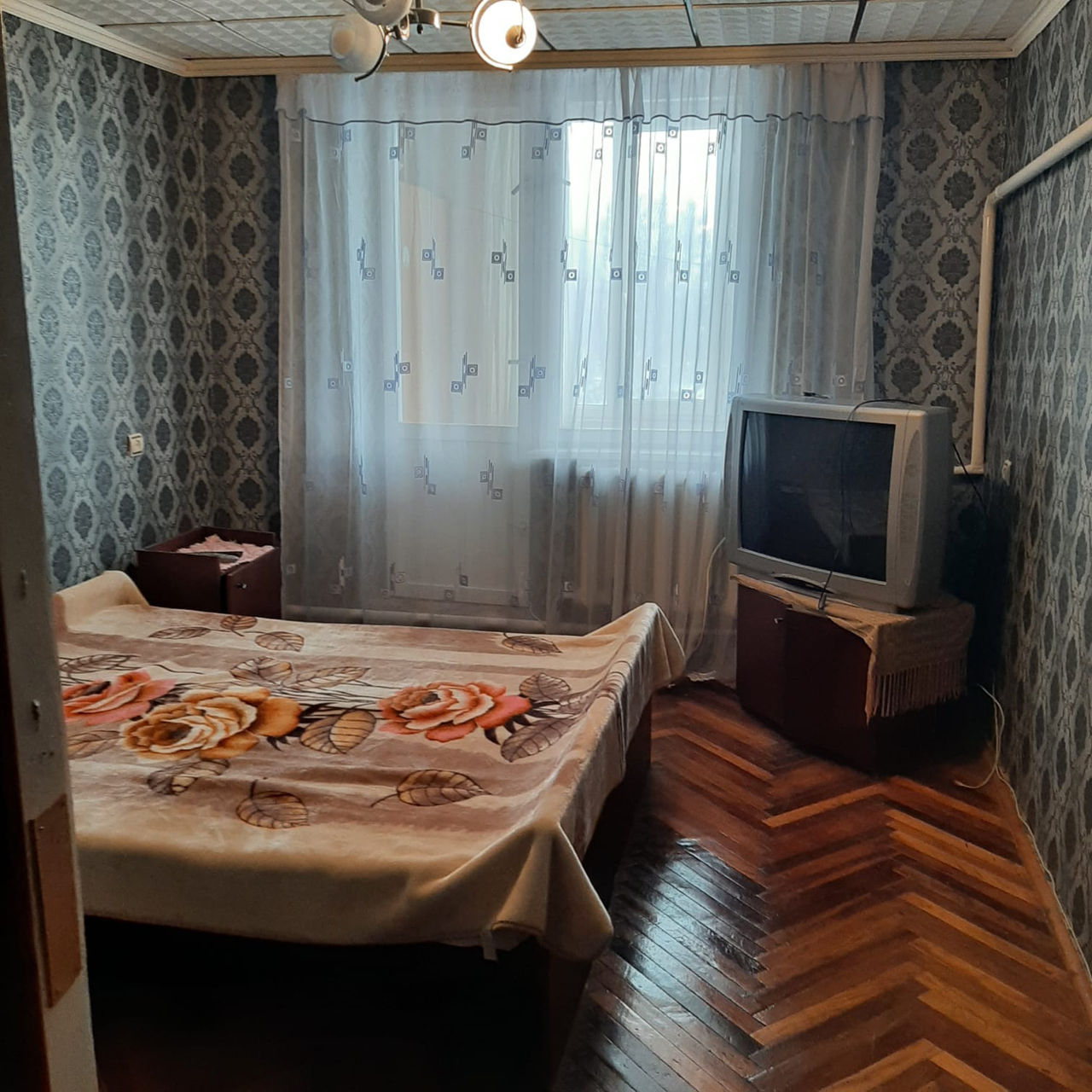 Apartament cu 3 camere,  Centru,  Cupcini,  Edineț foto 2