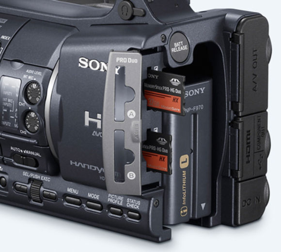 Sony HDR-AX2000E фото 6