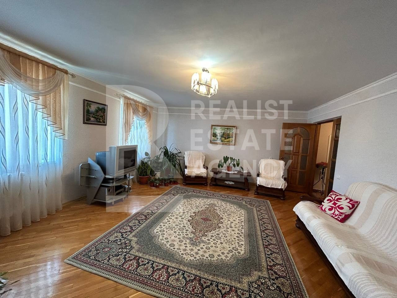 Apartament cu 3 camere, 86 m², Paminteni, Bălți foto 1