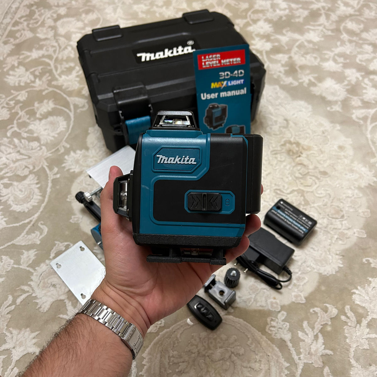 Laser 4D Makita 16  linii + case +magnet + 2 acumulatoare + telecomandă + garantie + livrare gratis фото 5