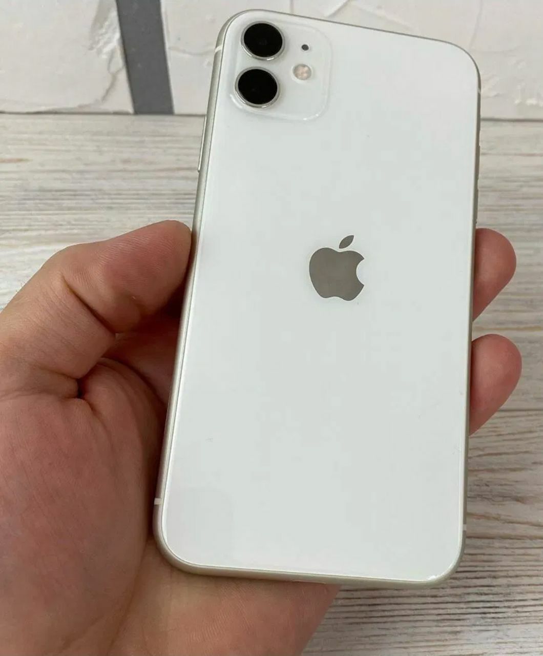 Apple iphone 11 64gb White