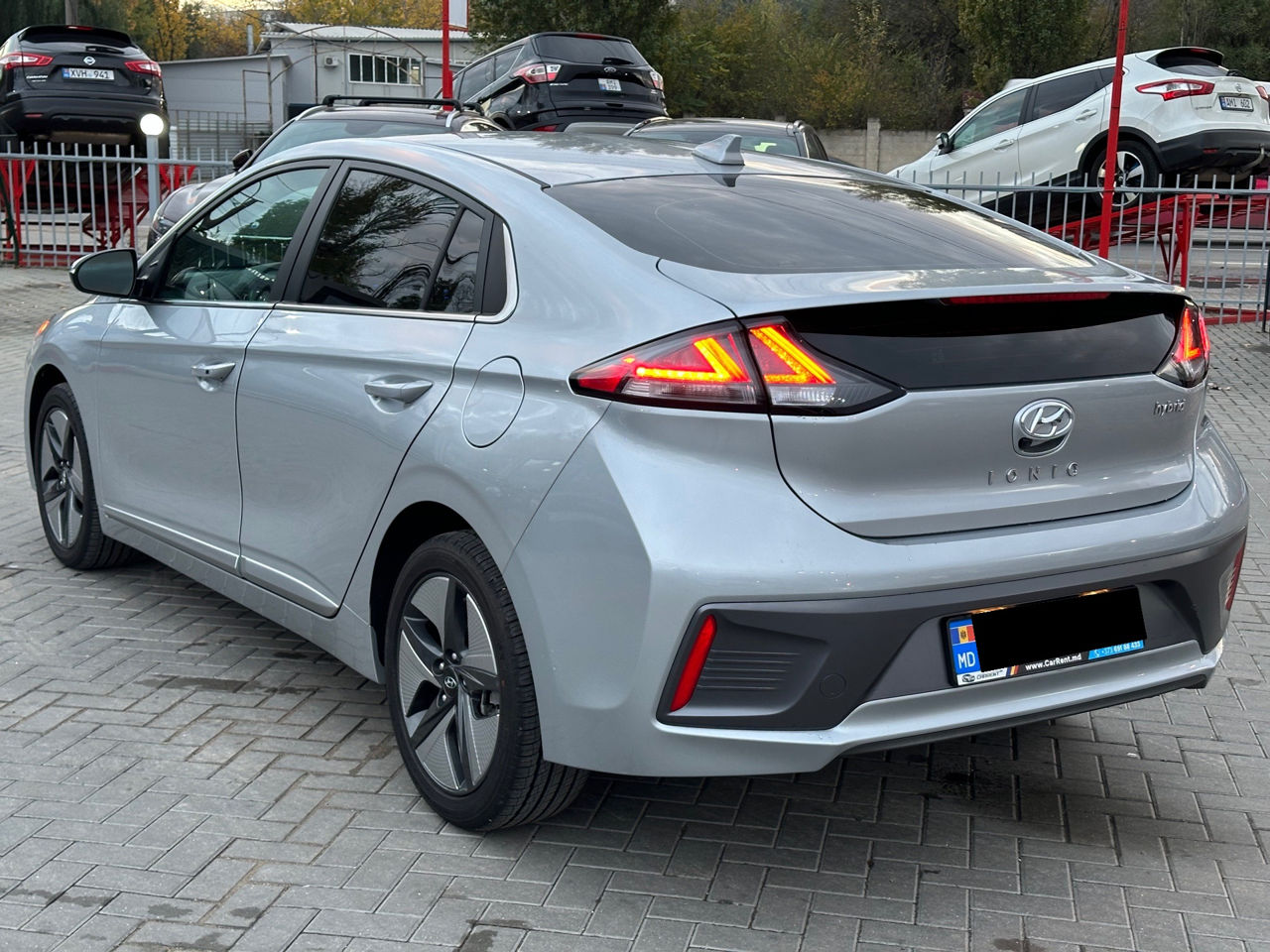 Hyundai IONIQ foto 2