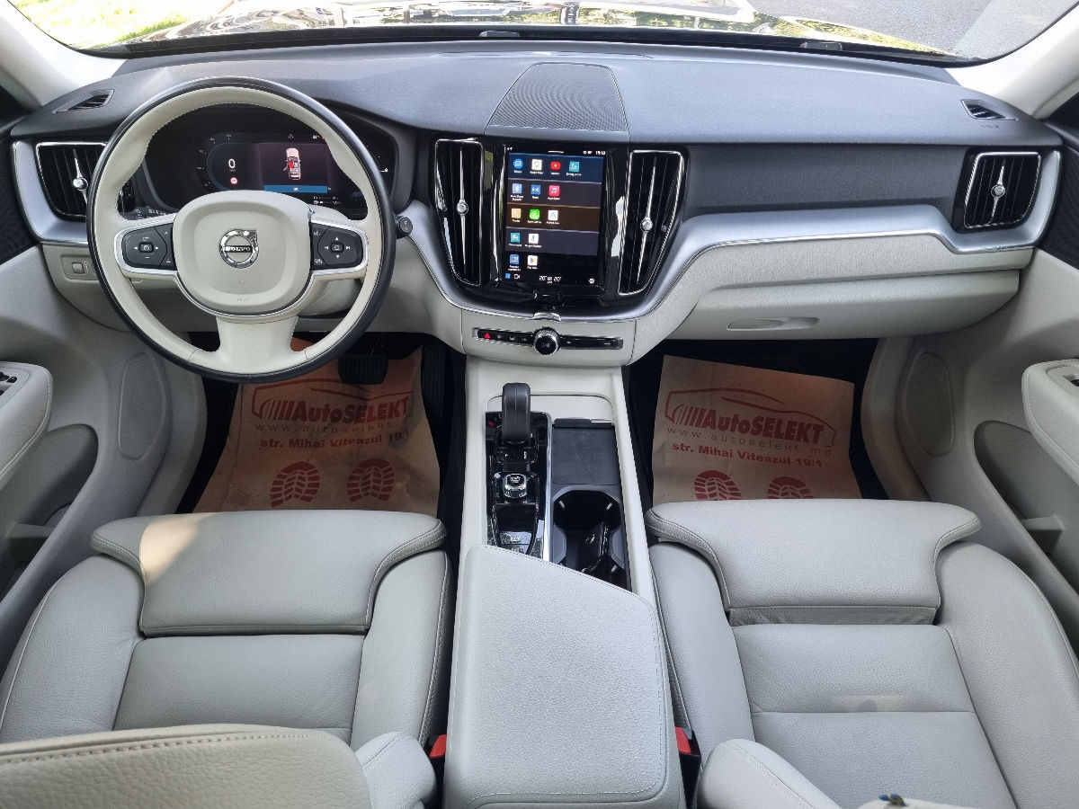 Volvo XC60 2021 photo 11