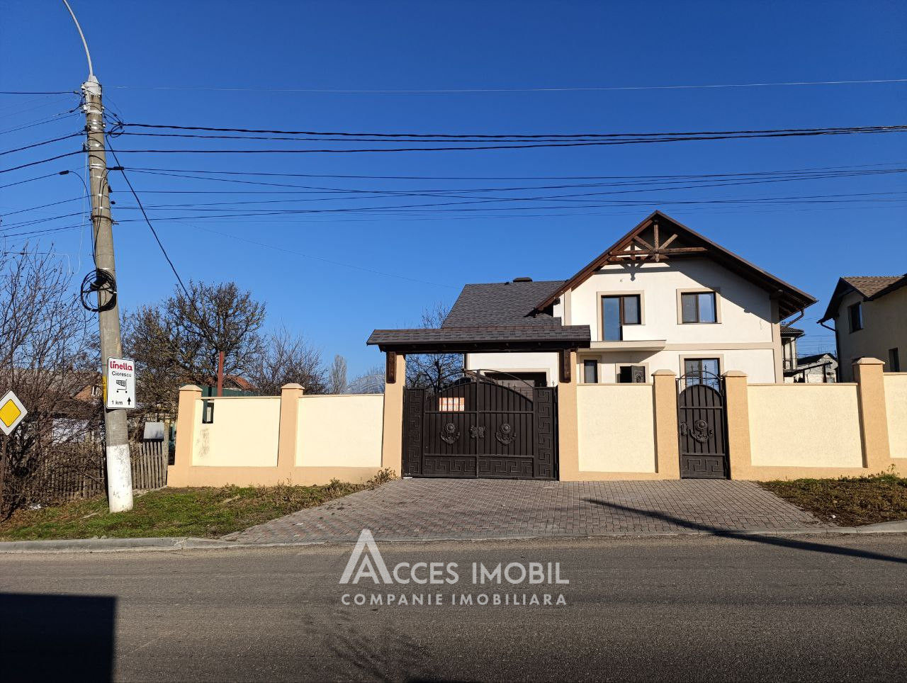 Casă în 2 niveluri! Goianul Nou, str. Gloriei, 170m2 + 8 ari. Variantă albă! foto 0