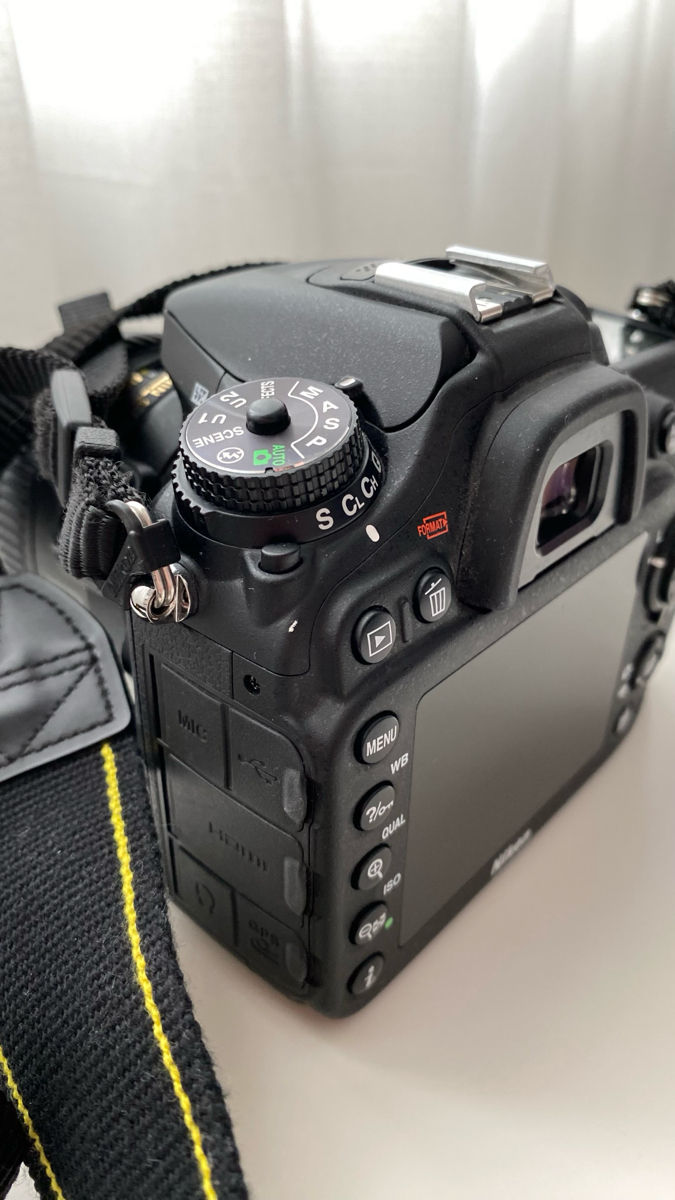 Appareil Photo Nikon D7100 Avec Objectif 50mm - Occasion Très Bon état