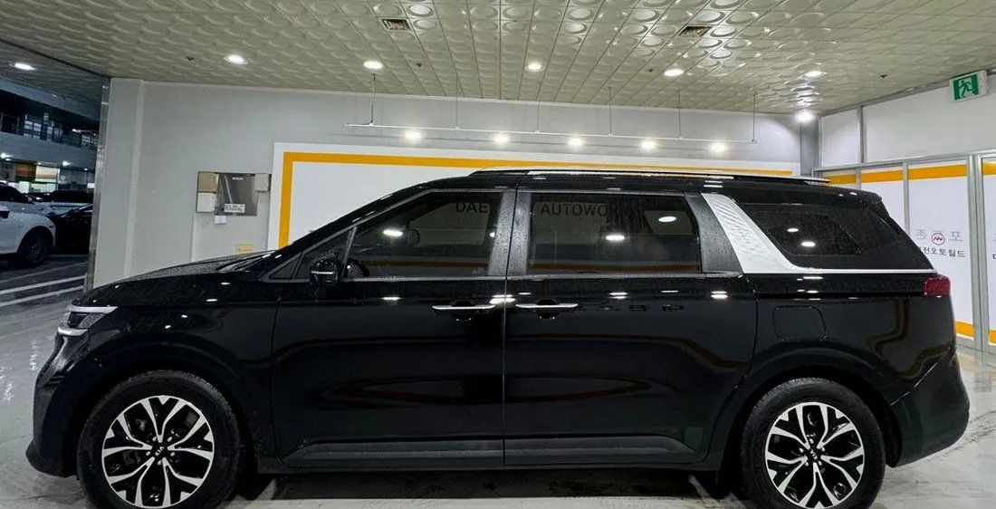 KIA Carnival foto 7