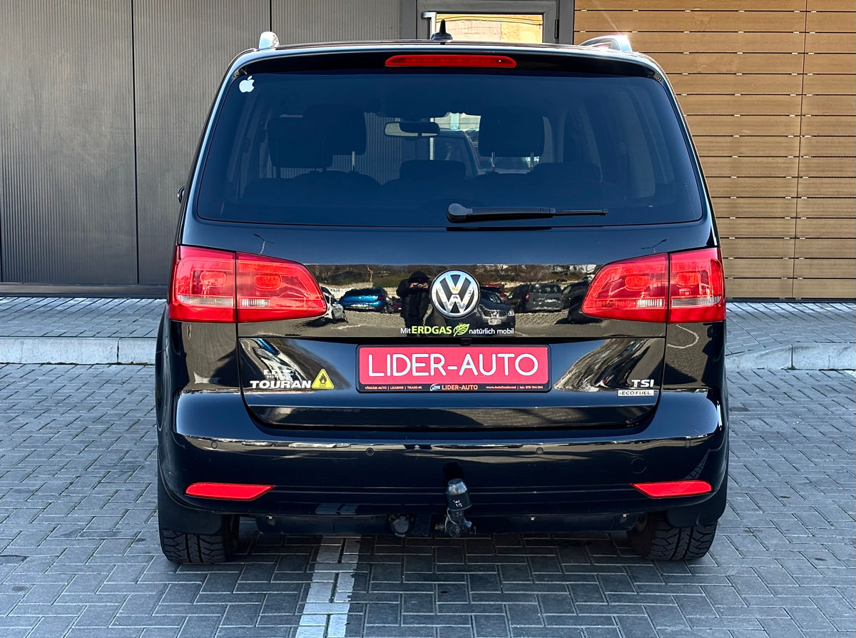 Volkswagen Touran фото 4