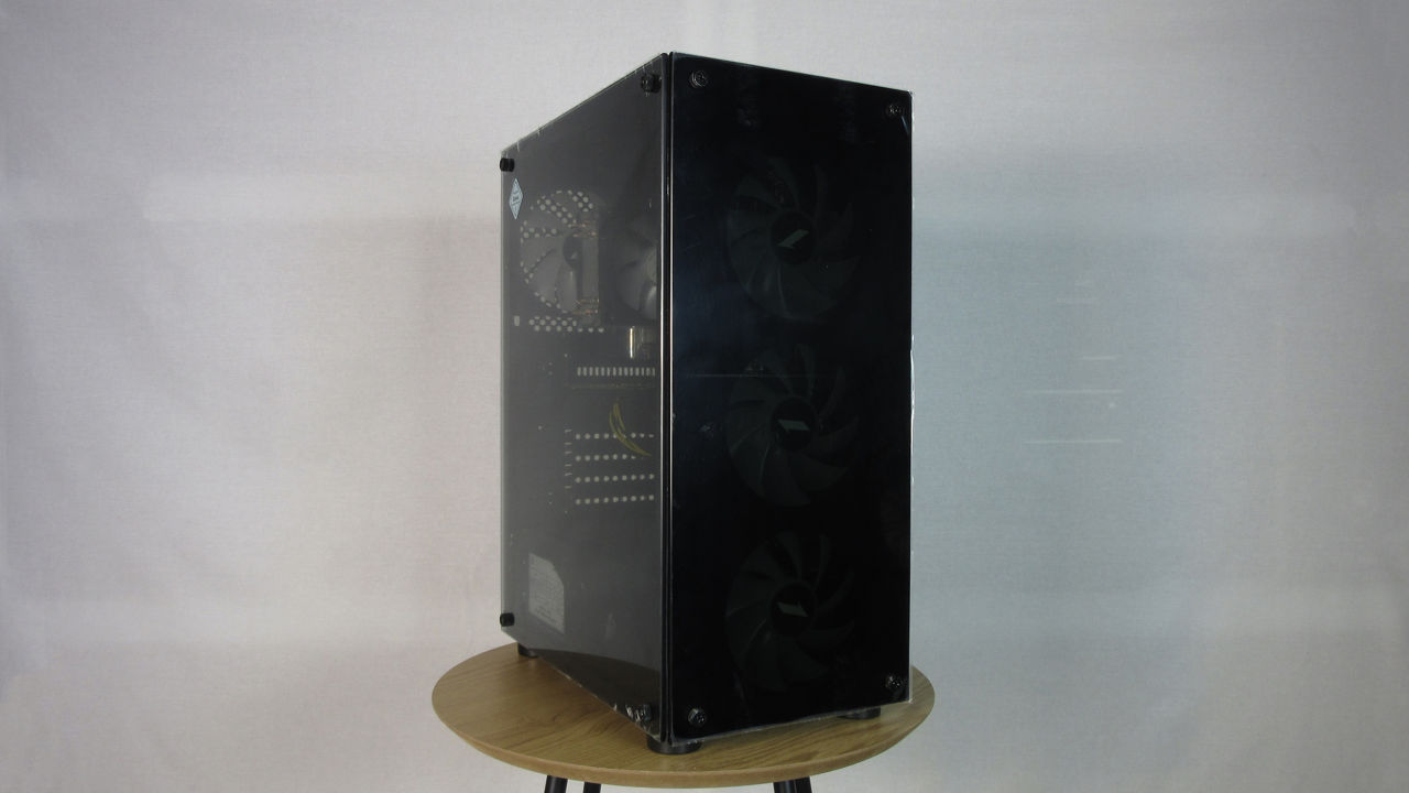 Gaming PC Ryzen 7 + RTX 2060 + 32gb RAM foto 1