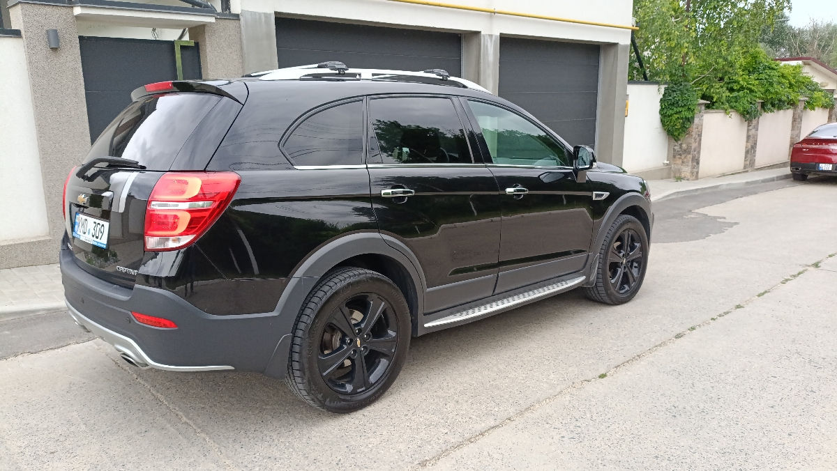Chevrolet Captiva фото 1