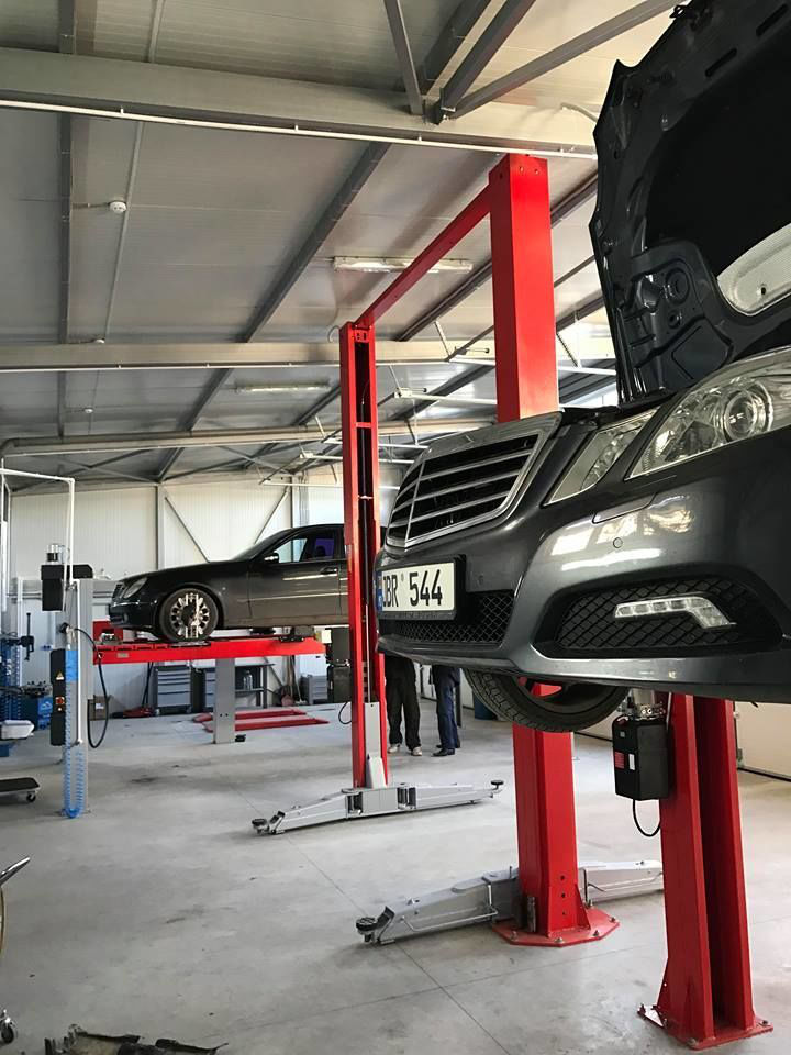 Autoservice oferă toate tipurile de reparații auto diesel / benzină / hybrid foto 5