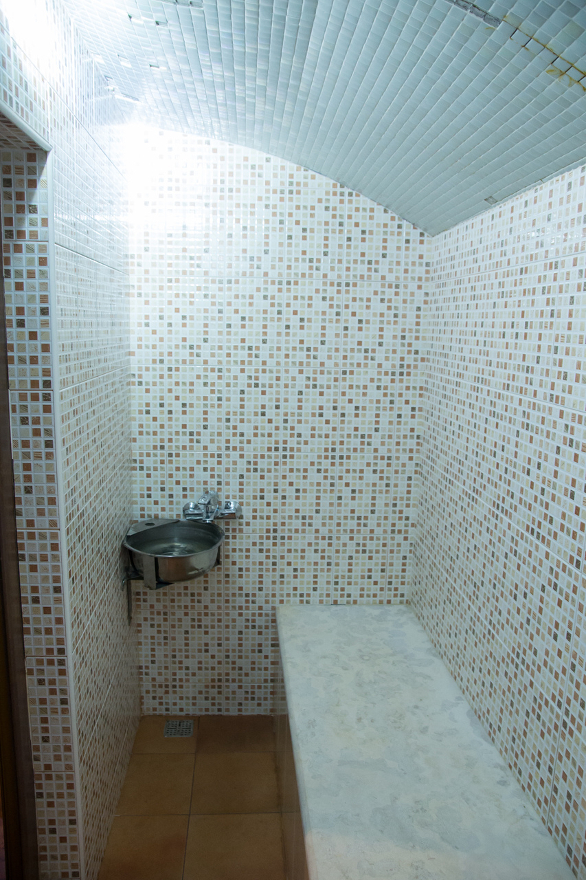 Sauna SRL "Taviada" in centru (40-ani) 24/24 foto 7