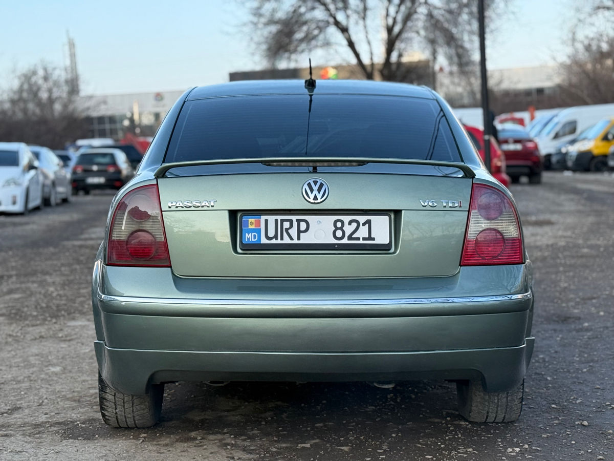Volkswagen Passat foto 4