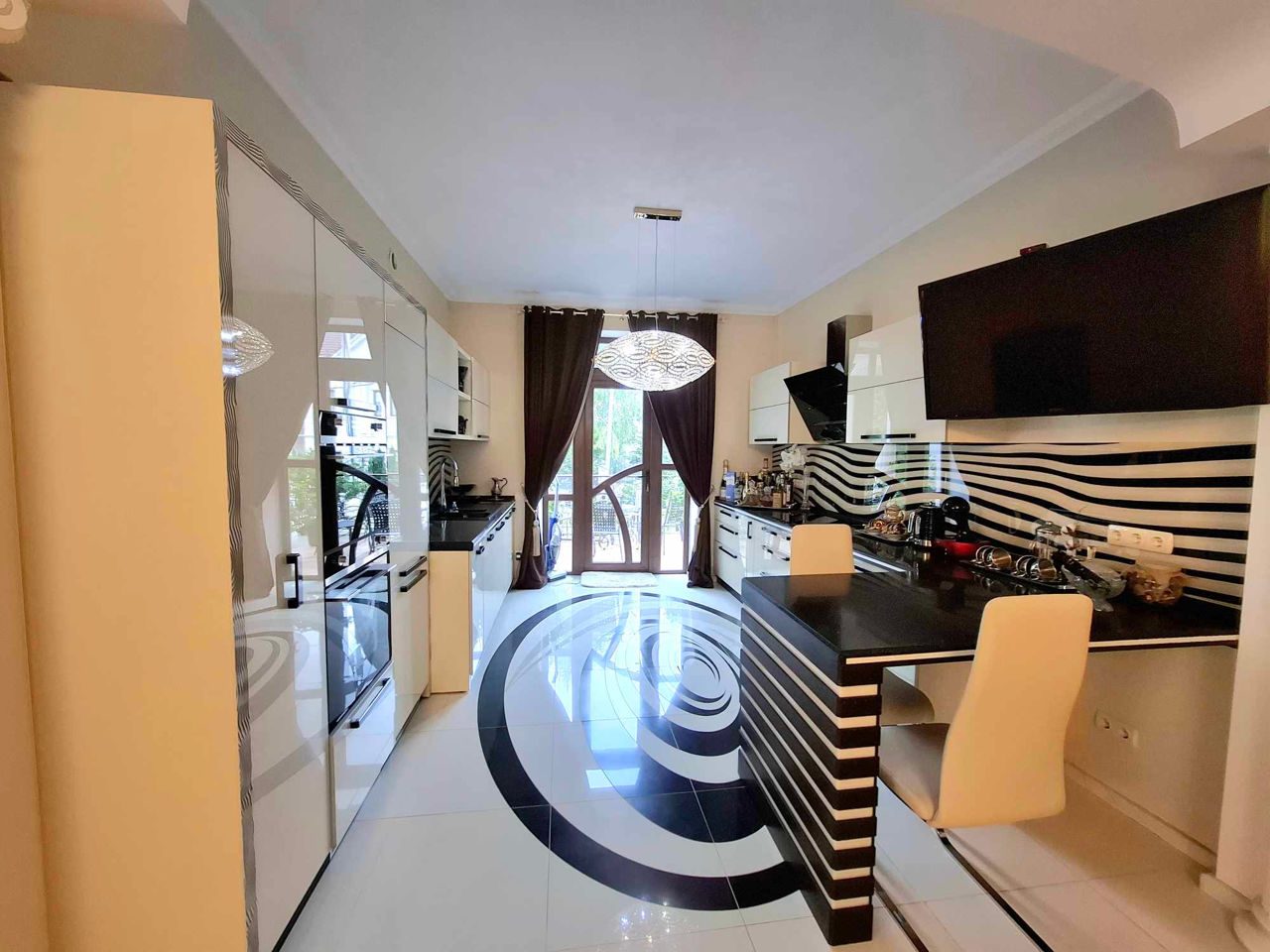 Vindem Casa 330M2, Centru / Malina Mica foto 14