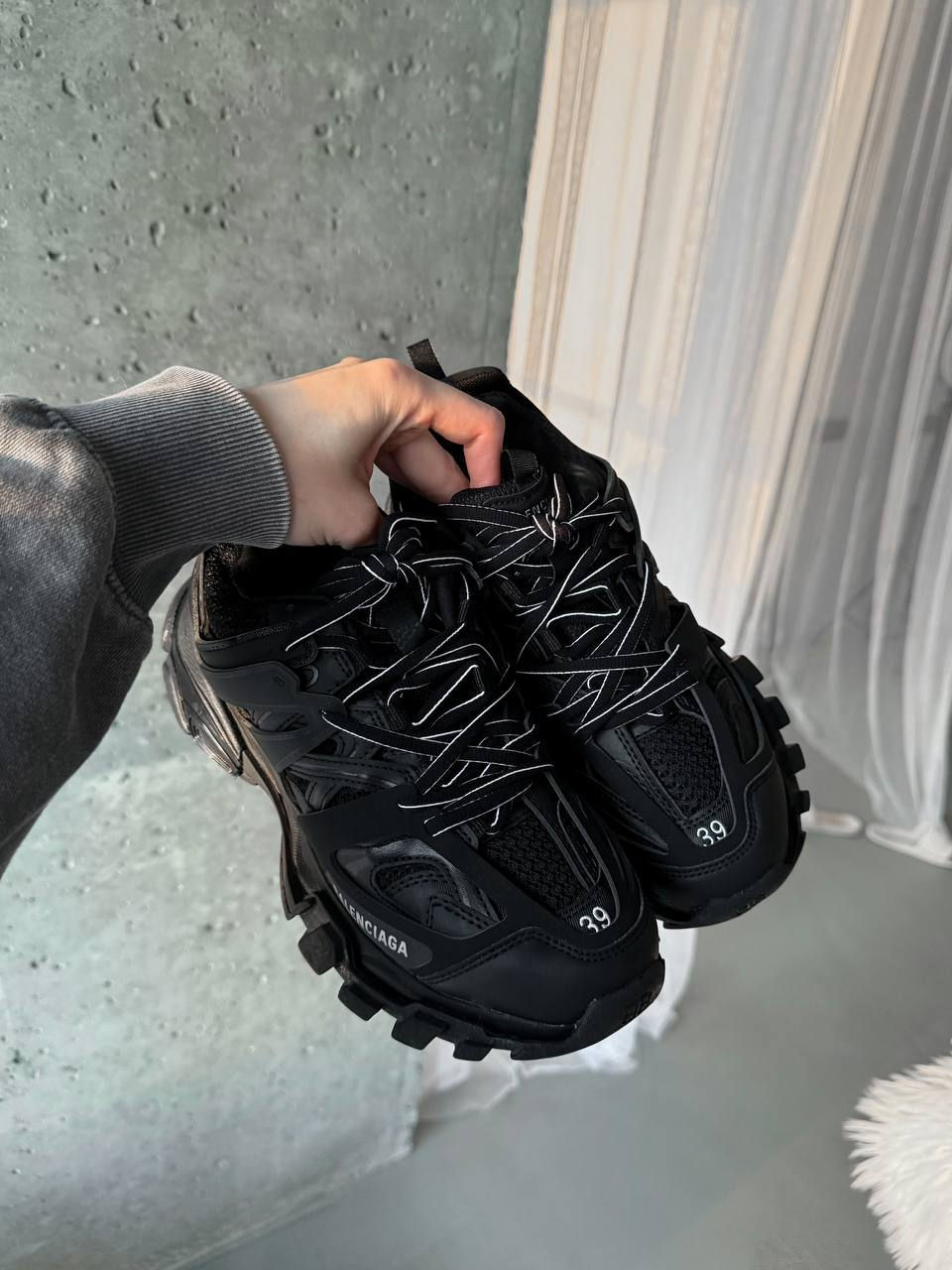 Balenciaga Track Black Premium foto 4