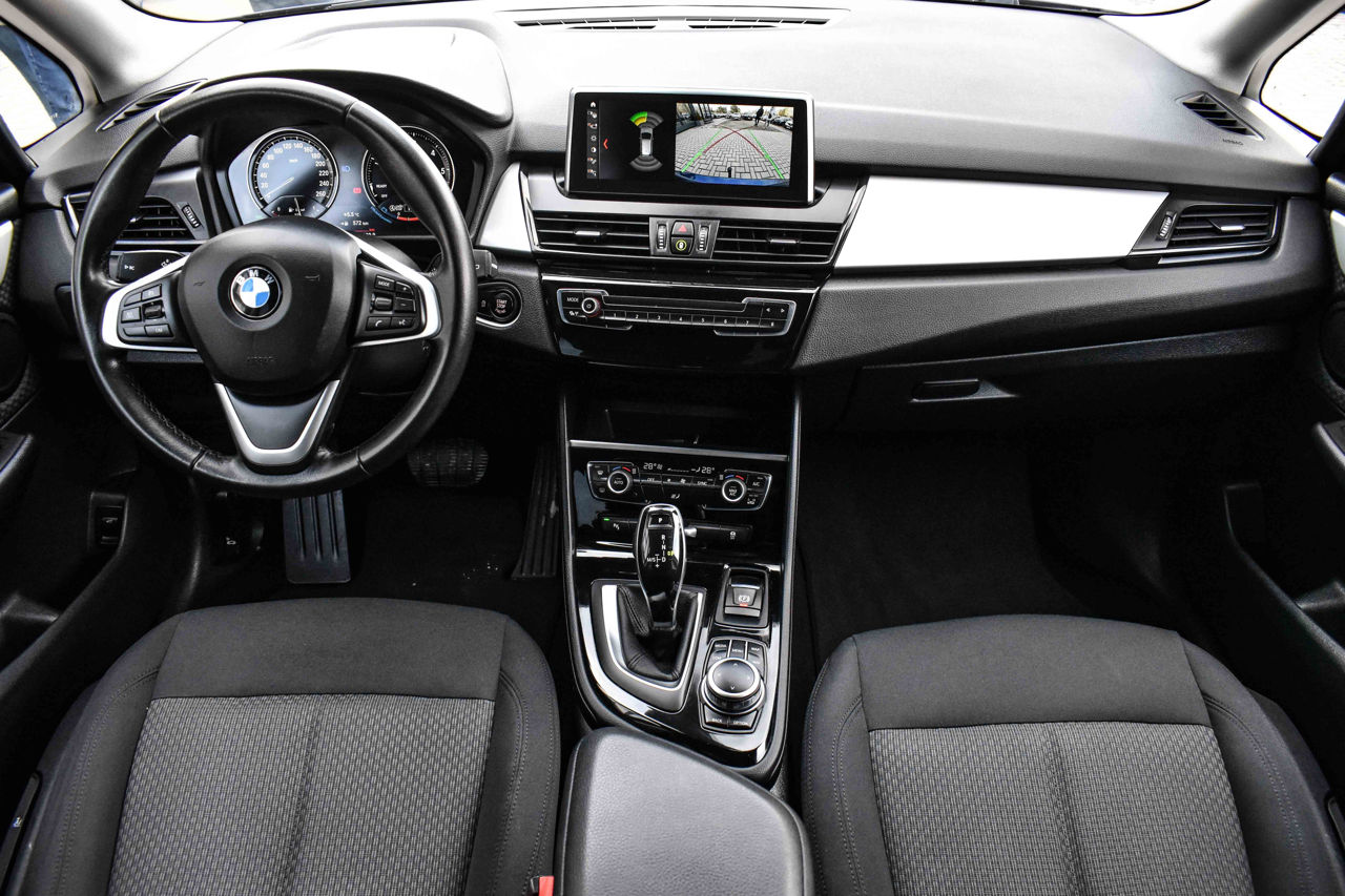 BMW 2 Series foto 7