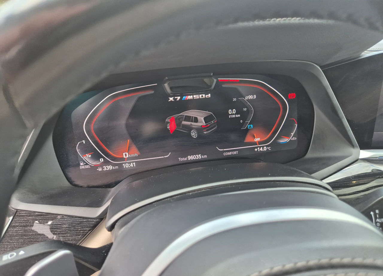 BMW X7 foto 12