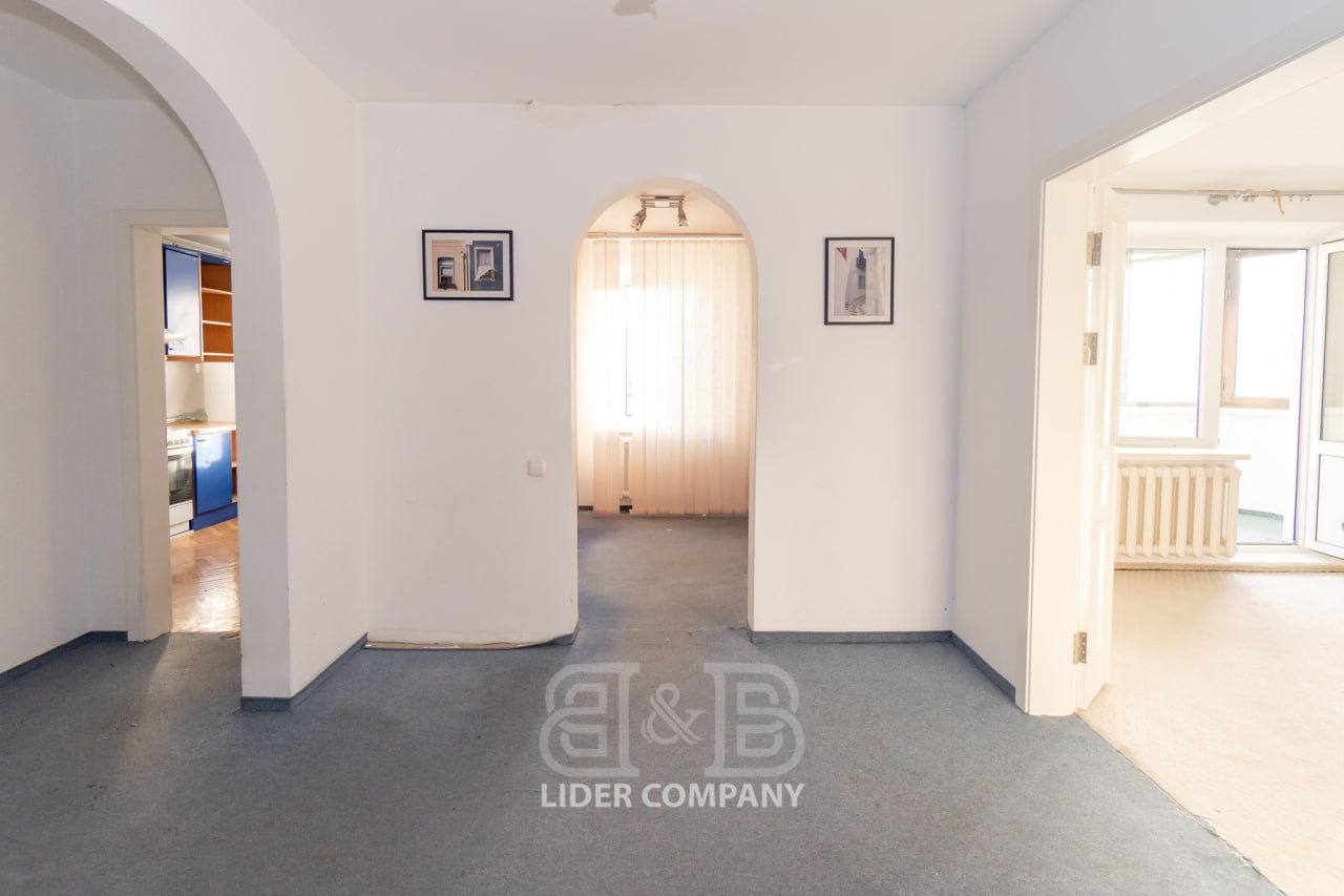 Apartament cu 4 camere,  Buiucani,  Chișinău mun. foto 4