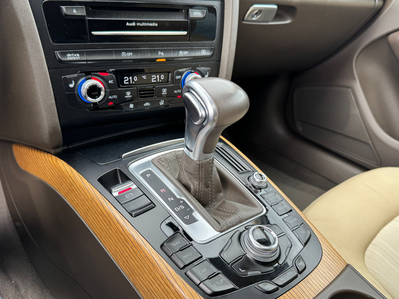 Audi A4 foto 11