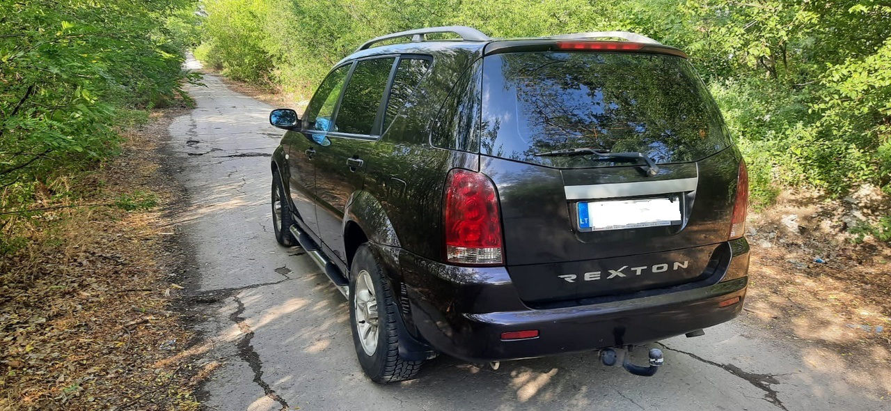 Ssangyong Rexton foto 3