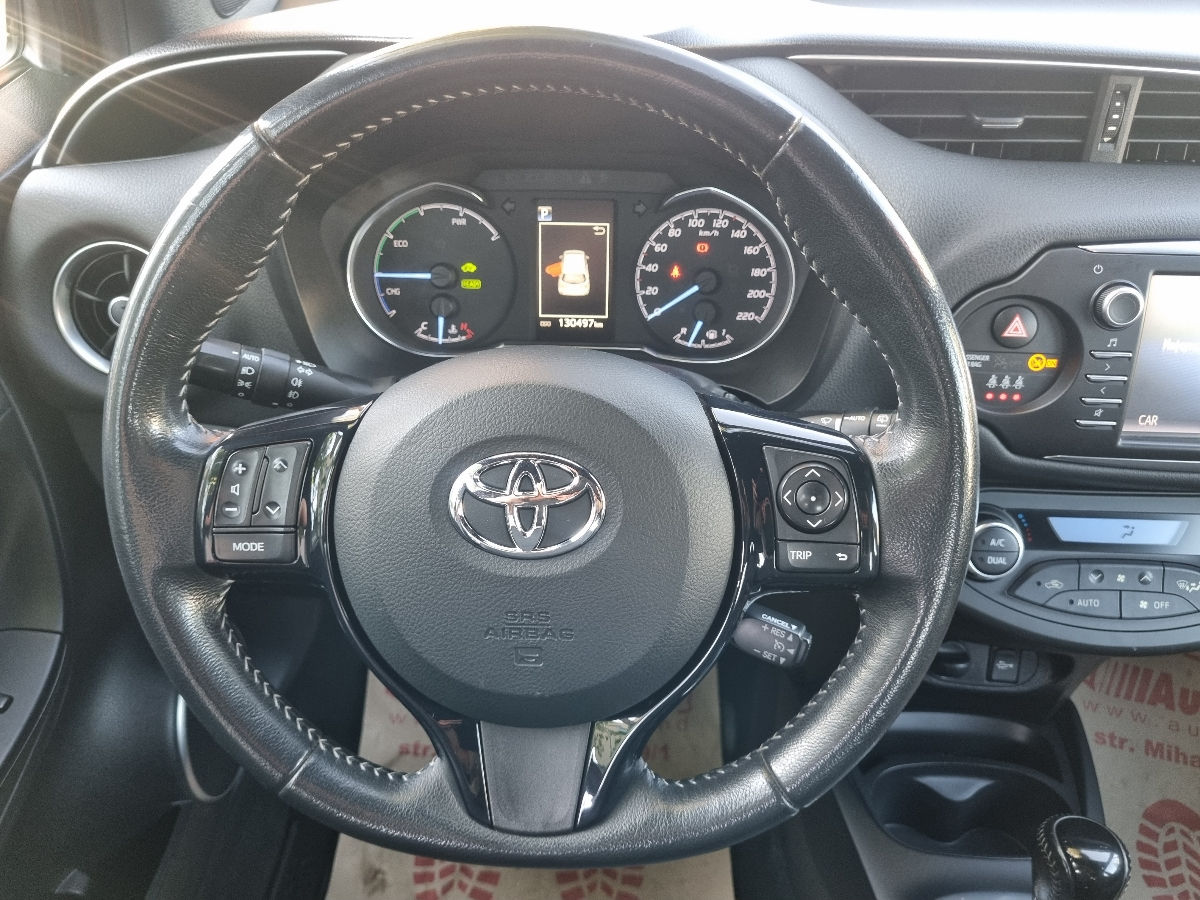 Toyota Yaris 2018 photo 13