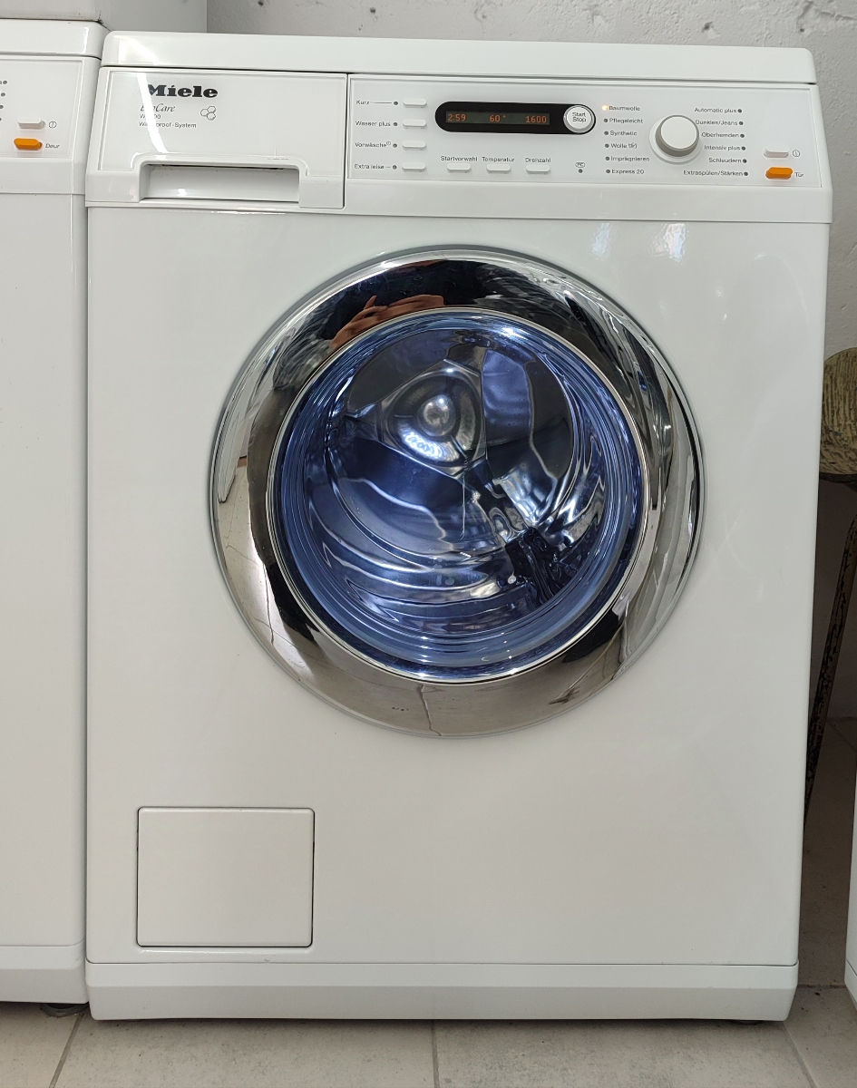 Стиральная машина Miele фото 1