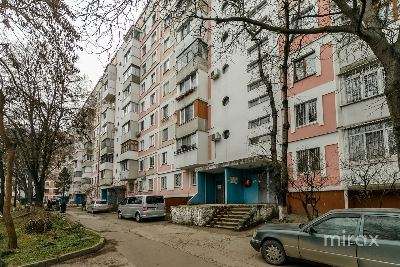 Apartament cu 4 camere, 92 m², Buiucani, Chișinău foto 17