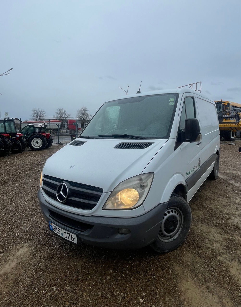 Mercedes Sprinter foto 0