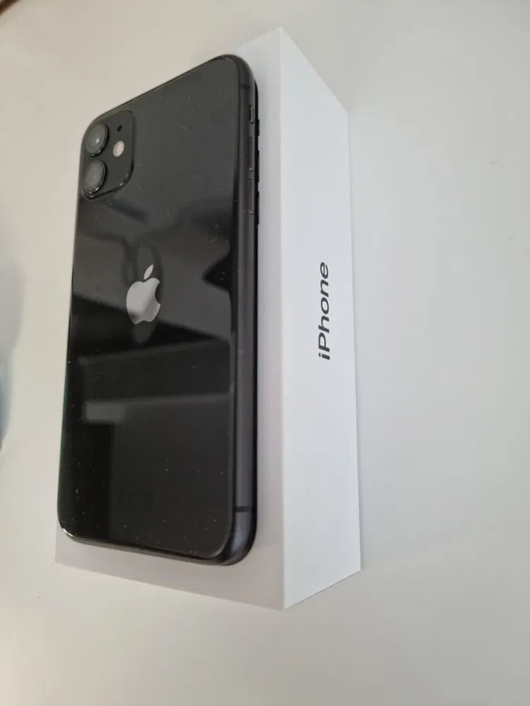 Apple iPhone 11 64GB Black Reused foto 2