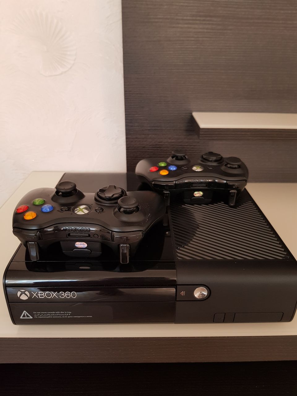 X box 360 e console