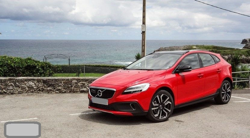 Volvo XC40 фото 6