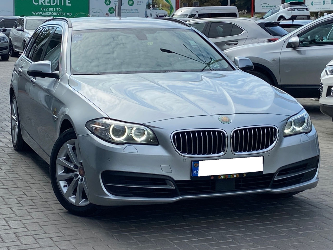 BMW 5 Series foto 0