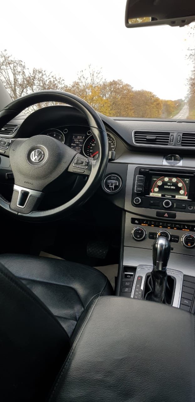 Volkswagen passat внутри