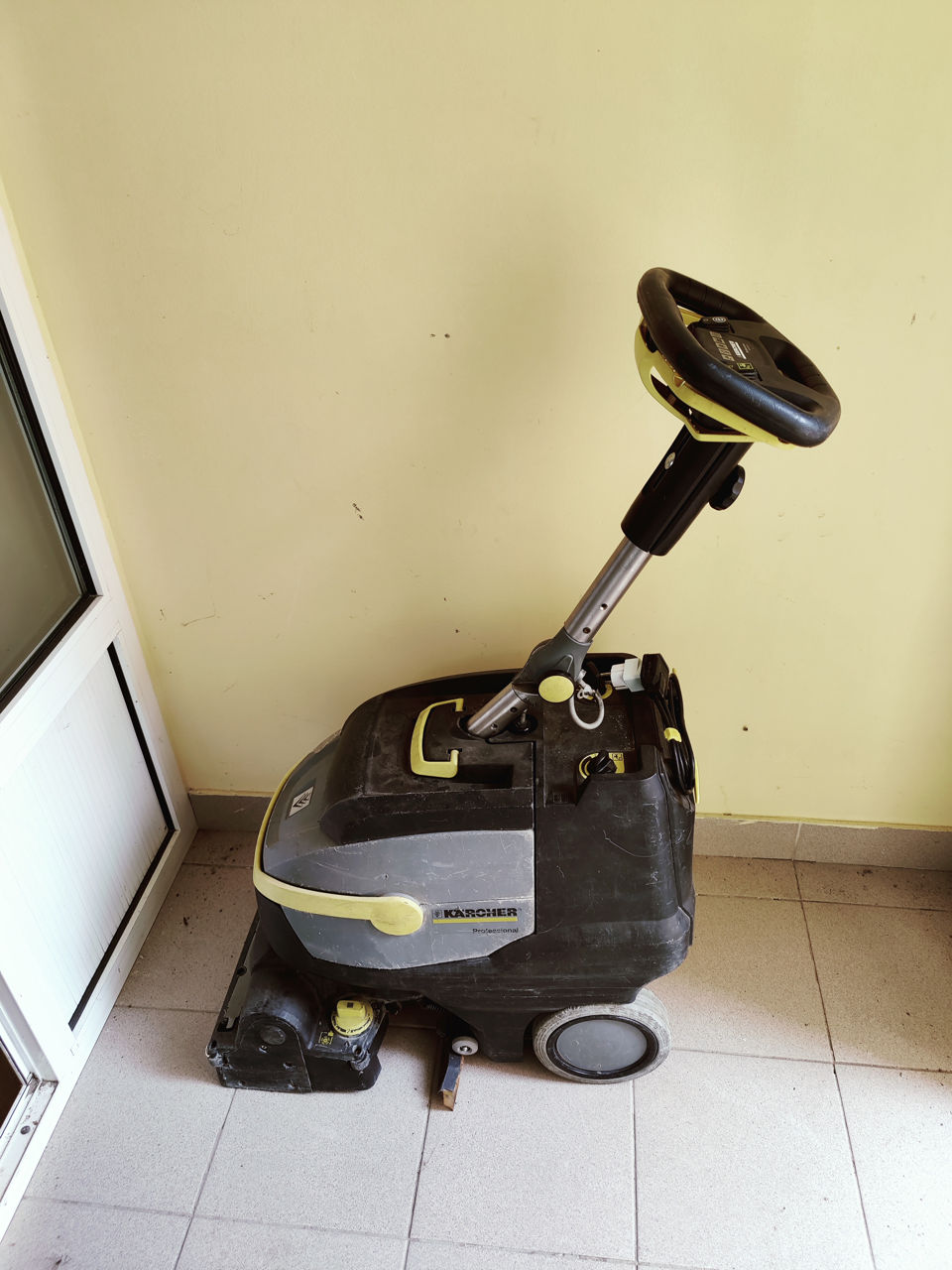 Поломоечная машина karcher Br 35/12 foto 0