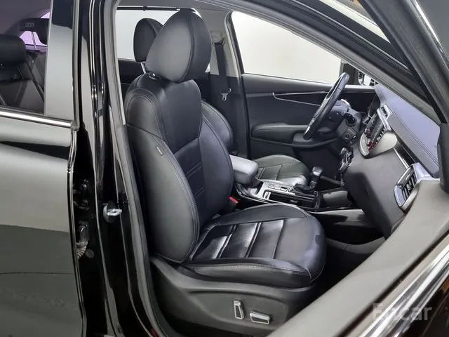 KIA Sorento foto 10