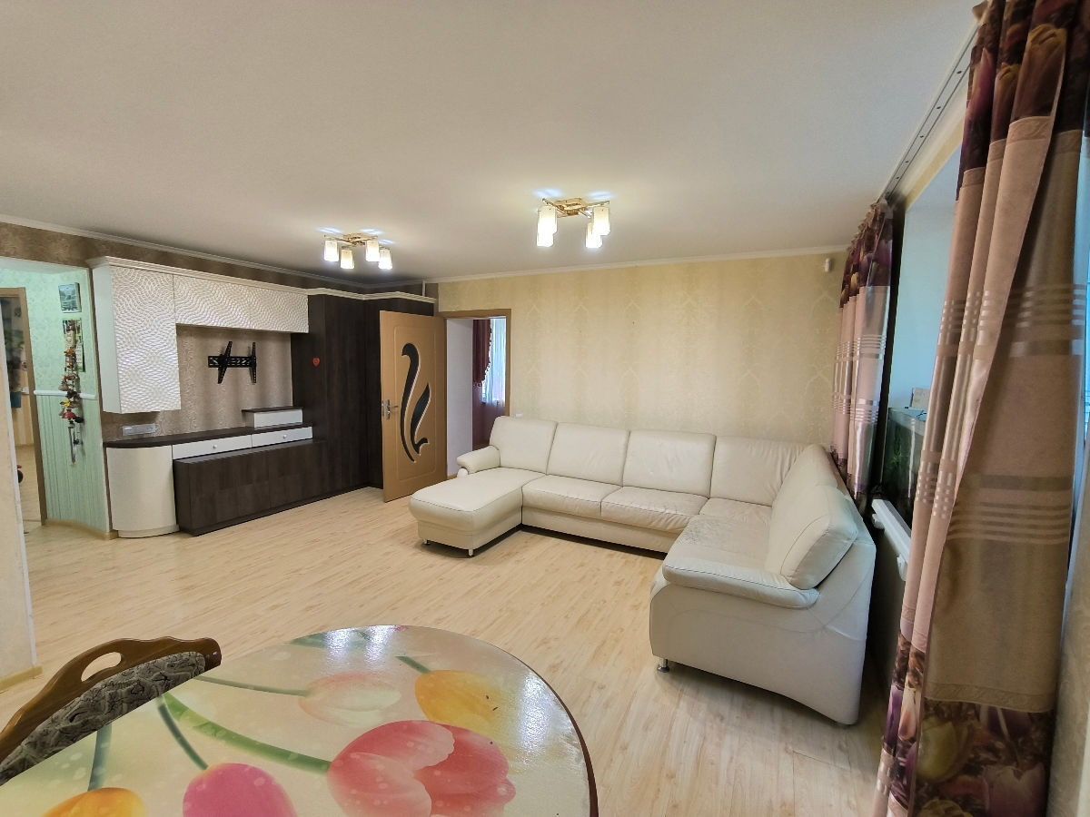 Râșcani, str. Florilor