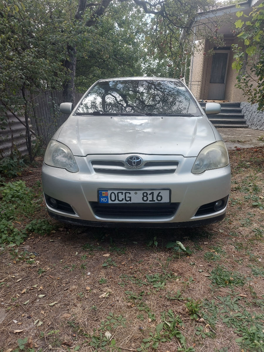 Toyota Corolla an. 2005 cu rulaj 289700 km, Diesel, 4500 €